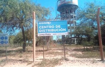 Exterior del Centro de Distribución de agua de la ESSAP en Loma Plata.