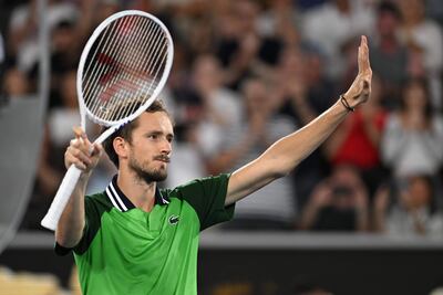 El ruso Daniil Medvedev avanza en Australia