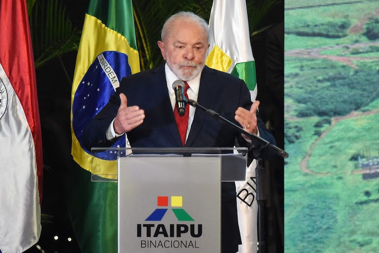 Conviene a Paraguay que gane Lula y será el mejor momento para renegociar Itaipú, afirma experto