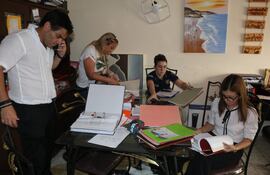 Allanamientos en Mariano Roque Alonso, Asunción y Lambaré. Fueron incautadas cámaras de seguridad y documentos del Instituto de Previsión Social.