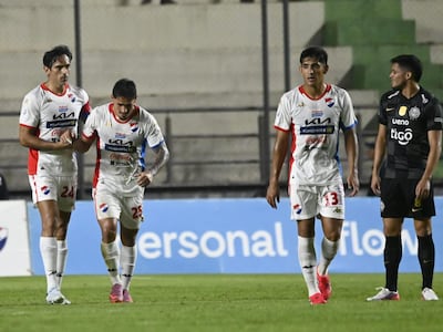 Roque Santa Cruz (24), futbolista de Nacional, celebra un gol en el partido frente a Olimpia por la fecha 2 del torneo Clausura 2026 de la Primera División de Paraguay en el estadio Arsenio Erico, en Asunción, Paraguay.