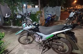 Motocicleta robada que fue recuperada por agentes Lince gracias al GPS.