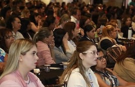 Gran cantidad de personas asistieron al Congreso sobre Autismo.