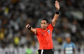 El árbitro venezolano Jesús Valenzuela será el encargado de impartir justicia en el duelo entre Olimpia y Vasco da Gama, por la tercera ronda del Grupo G de la Copa Sudamericana.