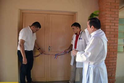 Momento de la inauguración del bloque refaccionado en el hospital de San Juan Nepomuceno.