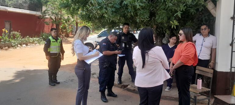 Una comitiva acompañó a la fiscal Carolina Martínez para inspeccionar la institución.