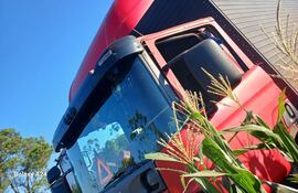 Asaltan y dejan maniatado a camionero en Pirapó.