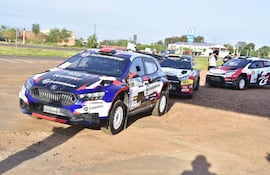 El Škoda Fabia RS Rally2, del MZ Racing, que estará al mando de Migue Zaldívar y Luis Allende, fue el primero en pasar por las verificaciones esta mañana de viernes.