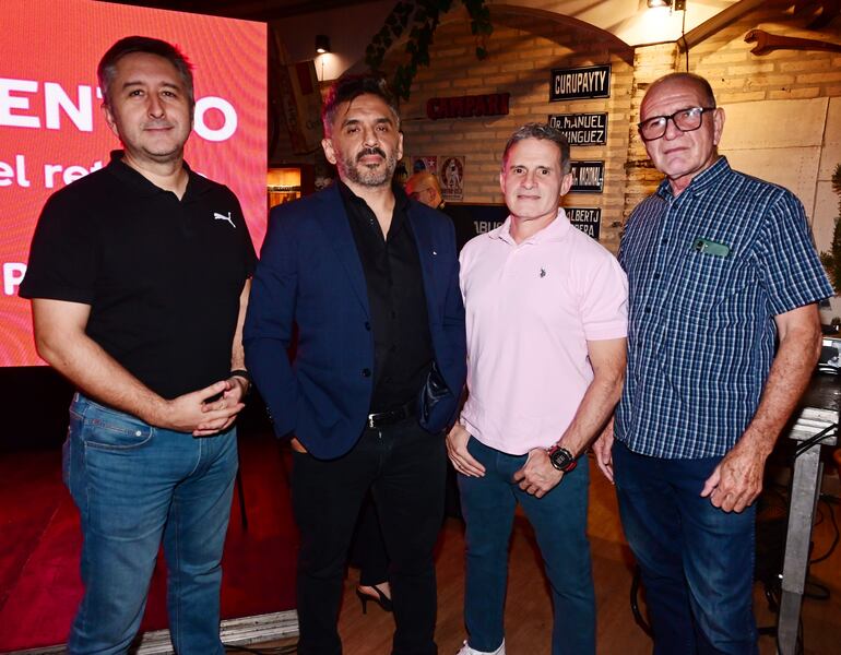 Alejandro Varas, Leonardo Calvete, Julio Fiandro y Alberto Rivas.