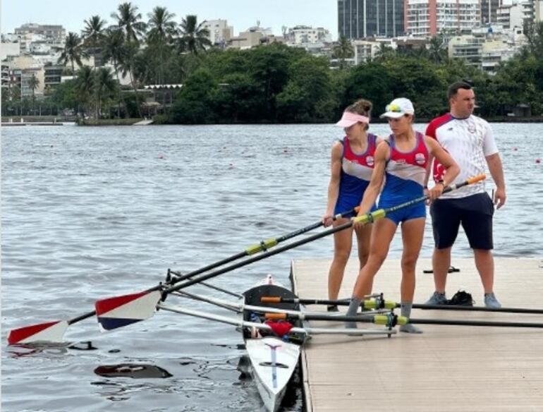 Rocío Bordón y Adriana Sanabria, en 2x ligero femenino, listas para el desafío en Río.
