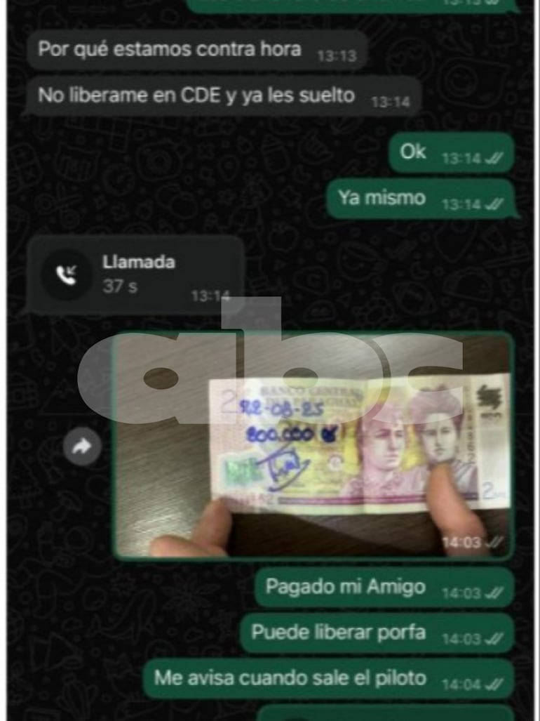 Uno de los chats obtenidos por los investigadores, donde se muestra el modo de operar para el supuesto pago de US$ 200.000, bajo la modalidad de Token, muy utilizada por la organización de Sebastián Marset.