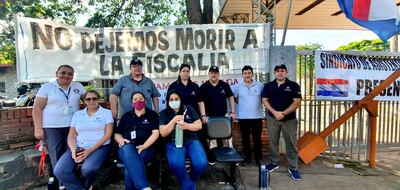 Los funcionarios de la Fiscalía están de brazos caídos en protesta contra recorte presupuestario.