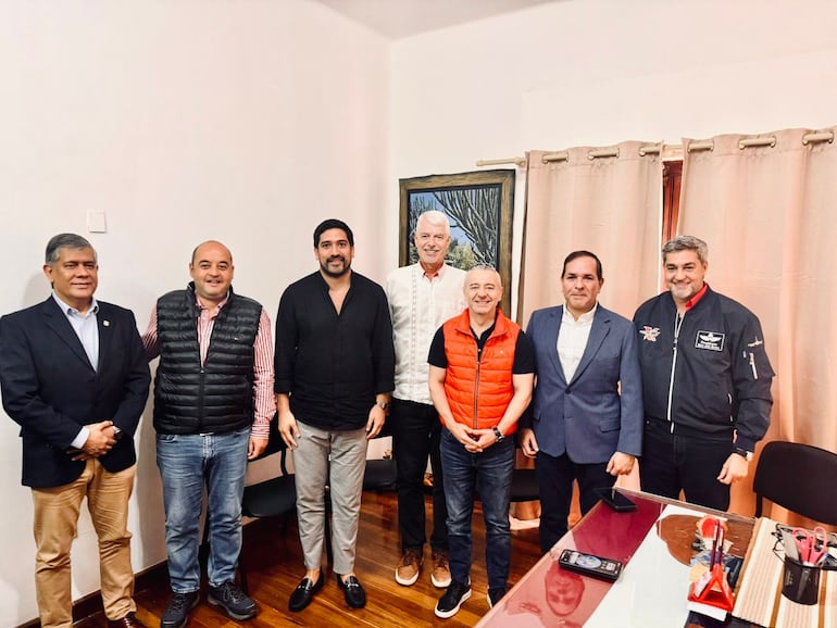 Asunción: Espínola es jefe de campaña de Arnaldo Samaniego