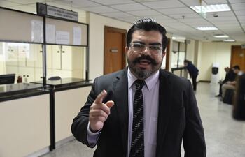 Roberto Carlos Benítez recusó este martes al juez Humberto Otazú.