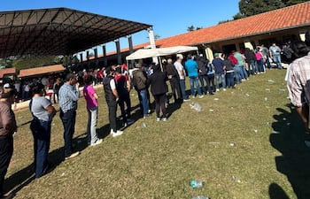 Denuncian agresión a un apoderado electoral al término del conteo de votos en Sapucái.