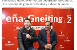 En esta fotografía del 2017, el actual precandidato Santiago Peña presentaba al ahora imputado Hugo Javier González, alias el "Número dos", como nuevo miembro del cartismo.