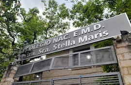 Fachada del Colegio Nacional Stella Marys de Asunción.