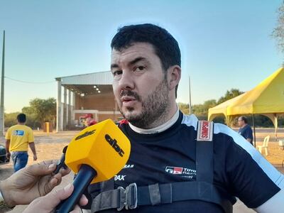 Alejandro Galanti, piloto del Toyota Etios R5, conversando con ABC Motor 360 después de finalizar y ganar la Etapa 1 del Rally del Chaco.