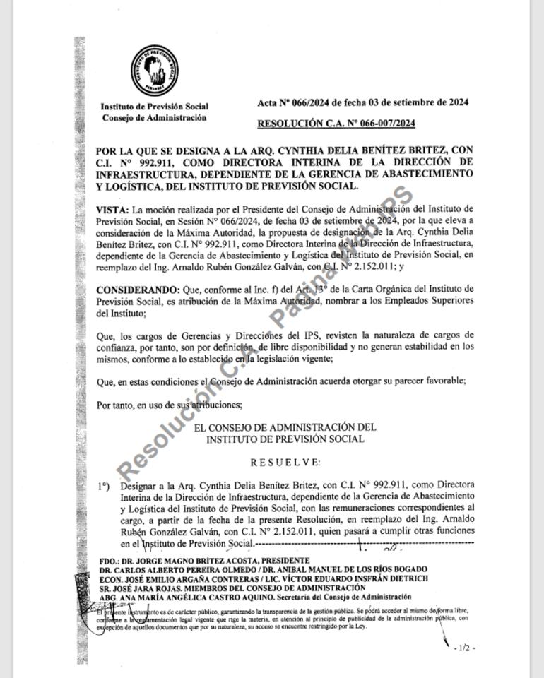 Resolución del IPS por el que se nombra a Cynthia Delia Benítez Brítez como directora interina de Infraestructura.