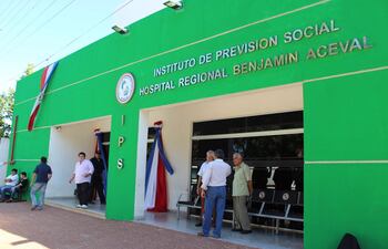 Los trabajadores recibieron atención médica en el IPS de Benjamín Aceval.