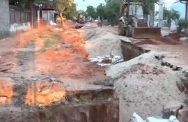 Así se ve la calle Azteca del barrio San Pablo, a raíz de las obras que se llevan adelante hace más de un año.