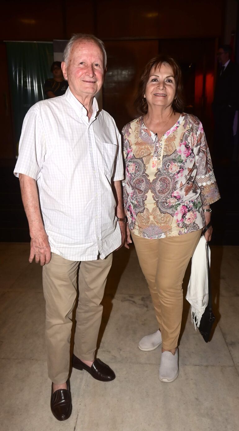 Alberto y Ana Emategui.