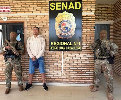 Aldair Ovelar, supuesto miembro del Comando Vermelho y con orden de captura internacional, detenido por agentes de la Senad en Capitán Bado.