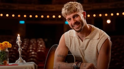 El artista argentino Benja Torres está trazando su propio camino en la música, con una fusión de diversos estilos e inspirado especialmente por el flamenco.