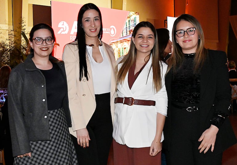 ADA Review Paraguay en el Club Centenario