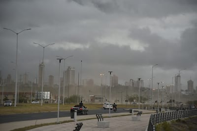 Así se veía la Costanera de Asunción, minutos antes de que se desatara la intensa tormenta.