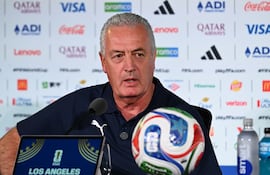 El entrenador de la selección nacional, Gustavo Alfaro.