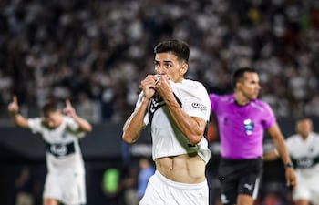 El volante ofensivo, Rubén Darío Lezcano Portillo (22 años) fue el encargado de anotar el tanto de la victoria de Olimpia sobre Sportivo Trinidense, para avanzar a la fase de grupos de la Copa Sudamericana.