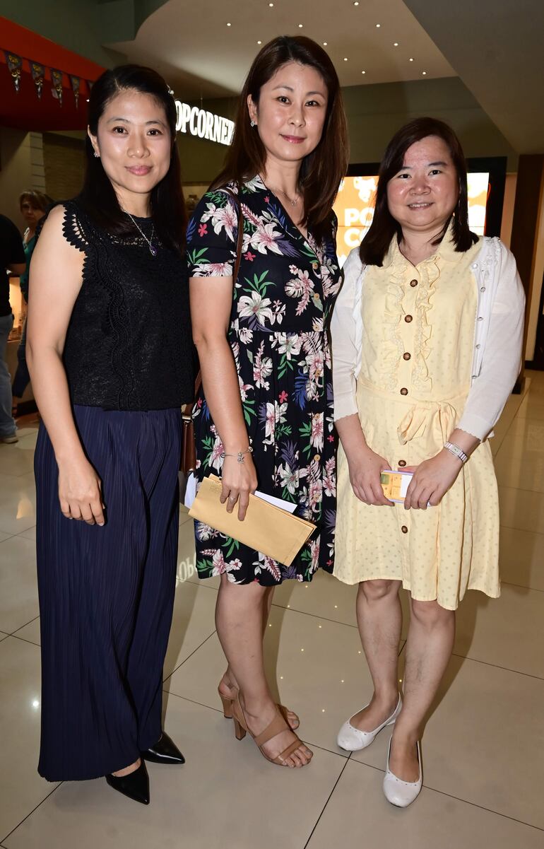 Irene Shen, Liliana Lee y Dionisia Chen.