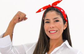 Paola Gaete, exmodelo y joven líder activista por el Partido Colorado, fallecida durante una cirugía estética.