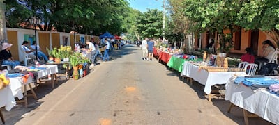 En calla Gral. Bernardino Caballero donde se encuentra el Paseo de los Ilustres se realizará la feria gastronómica de 17:30 a 23:00 y habrá show artístico.