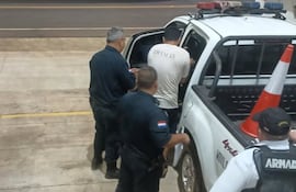 El joven fue detenido y trasladado al calabozo de la Dirección de Policía de Alto Paraná.