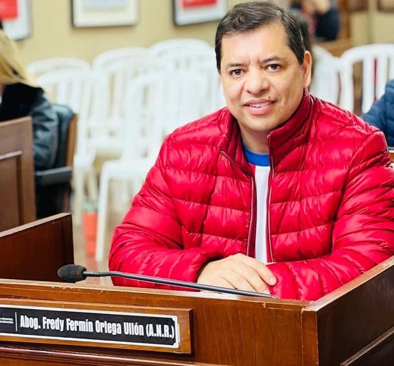 Freddy Fermín Ortega Ullón, concejal de Encarnación por el cartismo.
