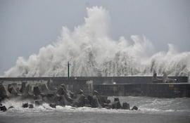 Tifón Podul tocó tierra en la provincia suroriental china.