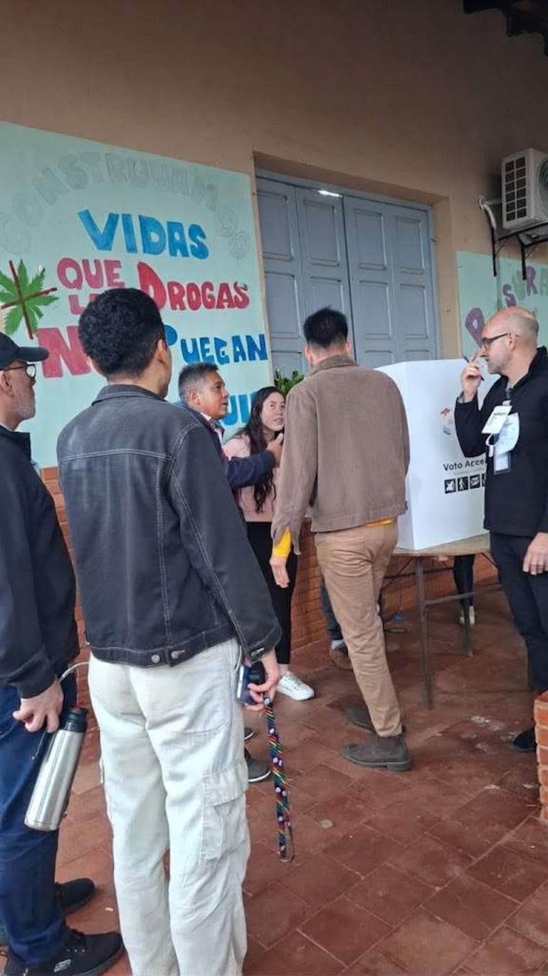 Samara Espínola fue denunciada por supuesta agresión y voto asistido.
