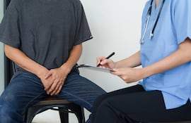 Paciente con cáncer testicular, imagen ilustrativa.