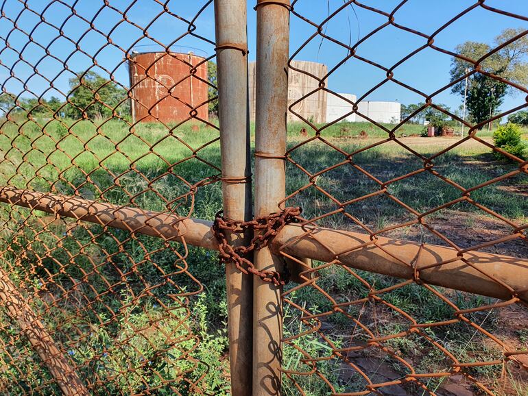 La planta de reabastecimiento de Petropar dejó de funcionar hace varios años.