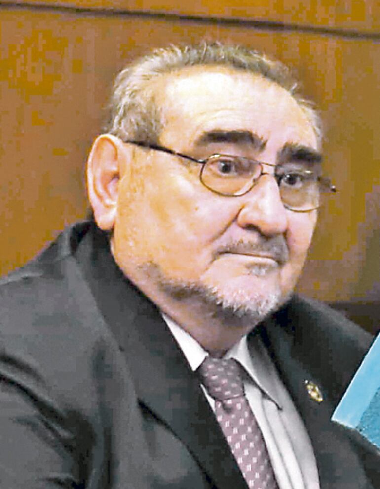 Antonio Fretes, presidente con permiso de la Corte Suprema de Justicia, acumula “olvidos” en sus declaraciones juradas.