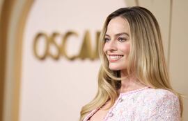 Margot Robbie en el almuerzo de los Óscar, el lunes en Los Ángeles.