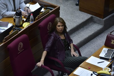 Celeste Amarilla (PLRA), senadora.