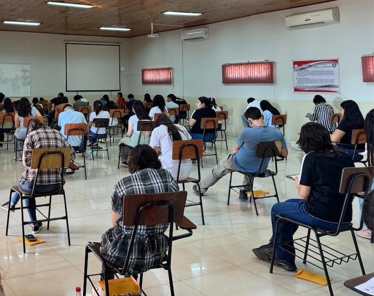 Concepción: 563 jóvenes se postulan para las becas de Itaipú