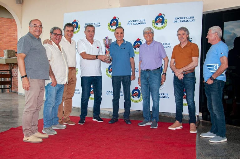 Turf: “Handicap” de premios