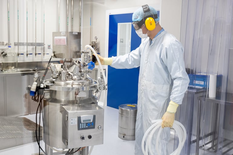 La expansión apunta a acercar innovación y tratamientos a médicos y pacientes de la región.