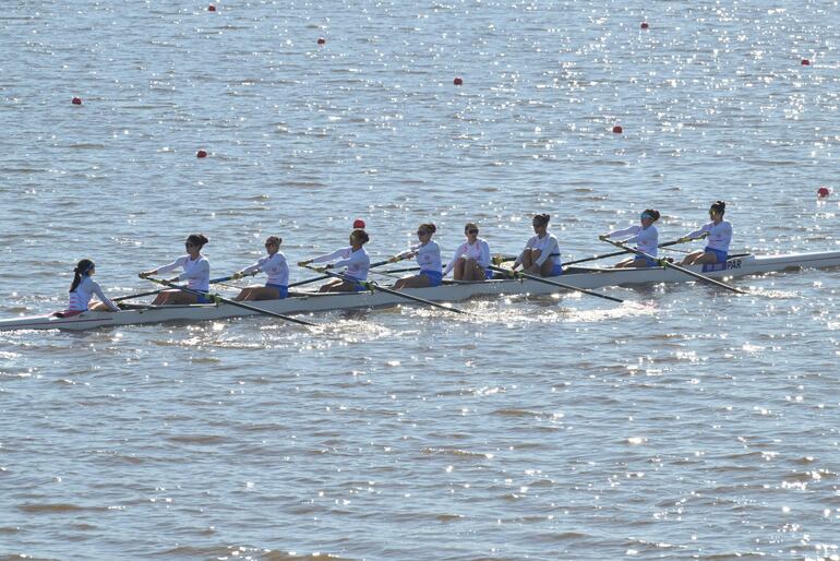 En la final del Ocho Femenino con timonel Sub23 Paraguay quedó en 5° lugar.