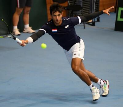 Hernando Escurra ganó sus dos encuentros de la “qualy” y avanzó al cuadro principal en Serbia.