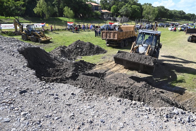 CASO MURO VILLA HAYES 14-01-2024 
INVESTIGACIONES
ARCENIO ACUÑA
